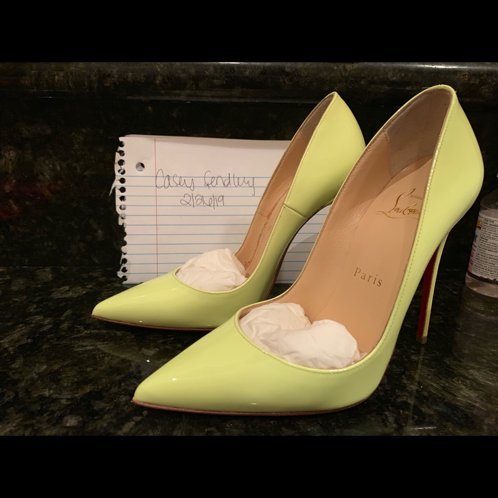 Christian Loub neon So Kate